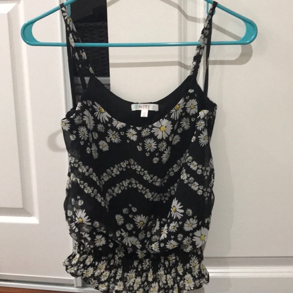 Spaghetti strap top - Picture 2 of 2